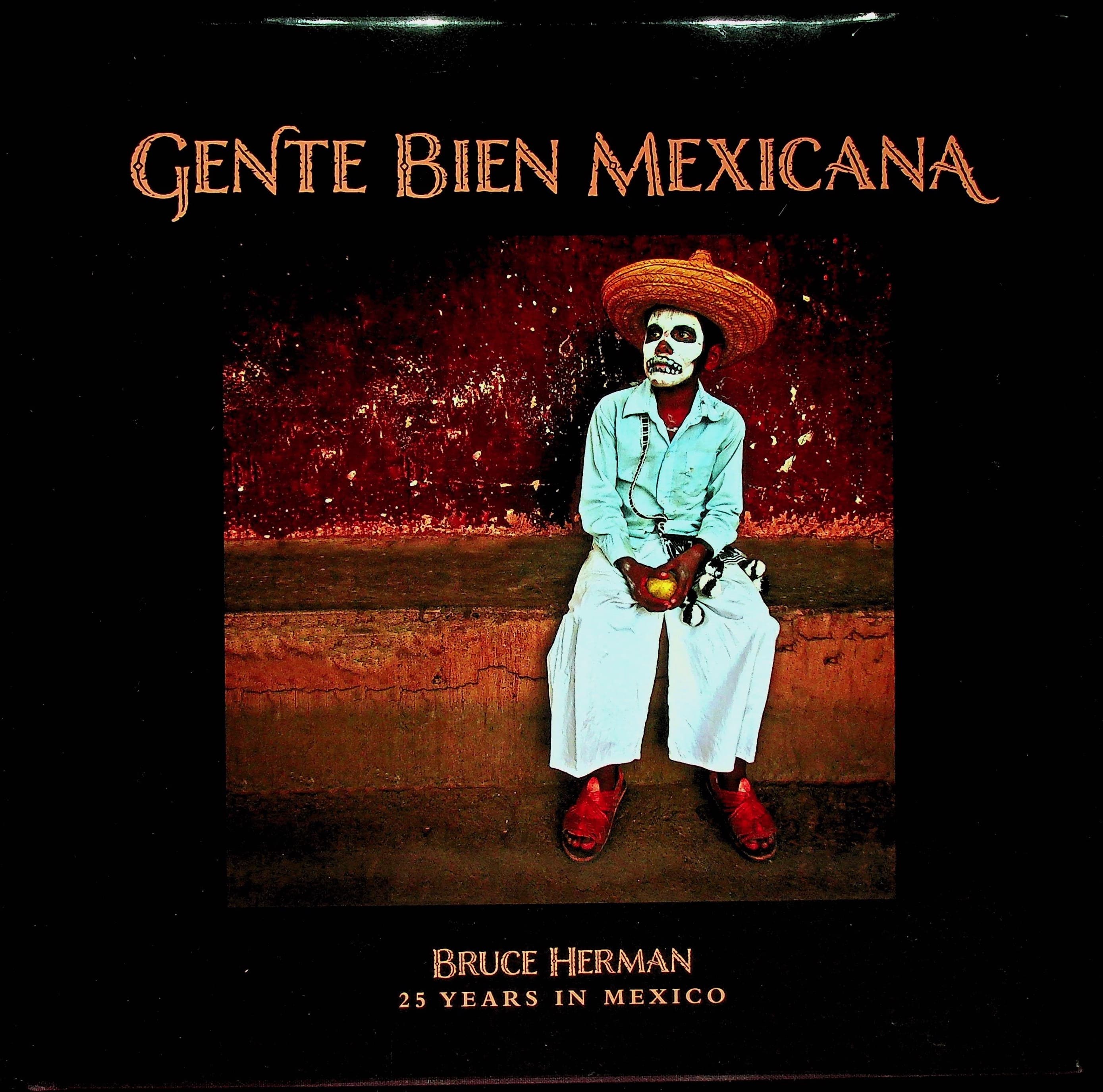 Gente Bien Mexicana: 25 Years in Mexico, photograph 1 of 12